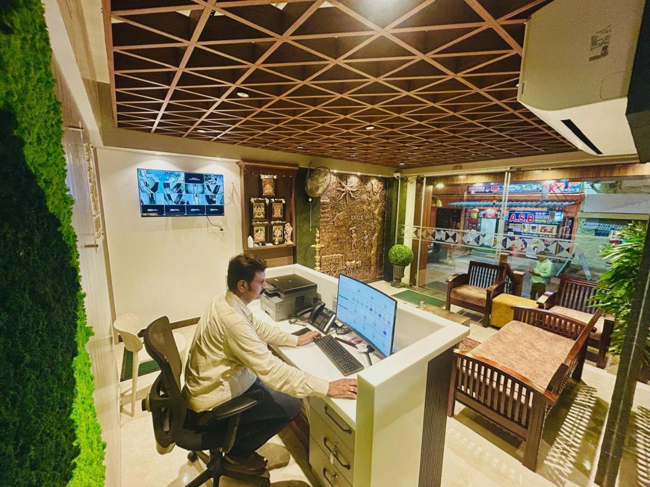 Eagle Inn Stay كانتشيبورام المظهر الخارجي الصورة